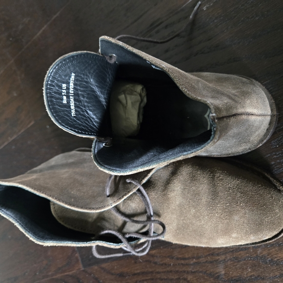 Thursday Everyday Scout Chukka Tan Suede Boots - USA - Mens Size 7.5 - Picture 10 of 12